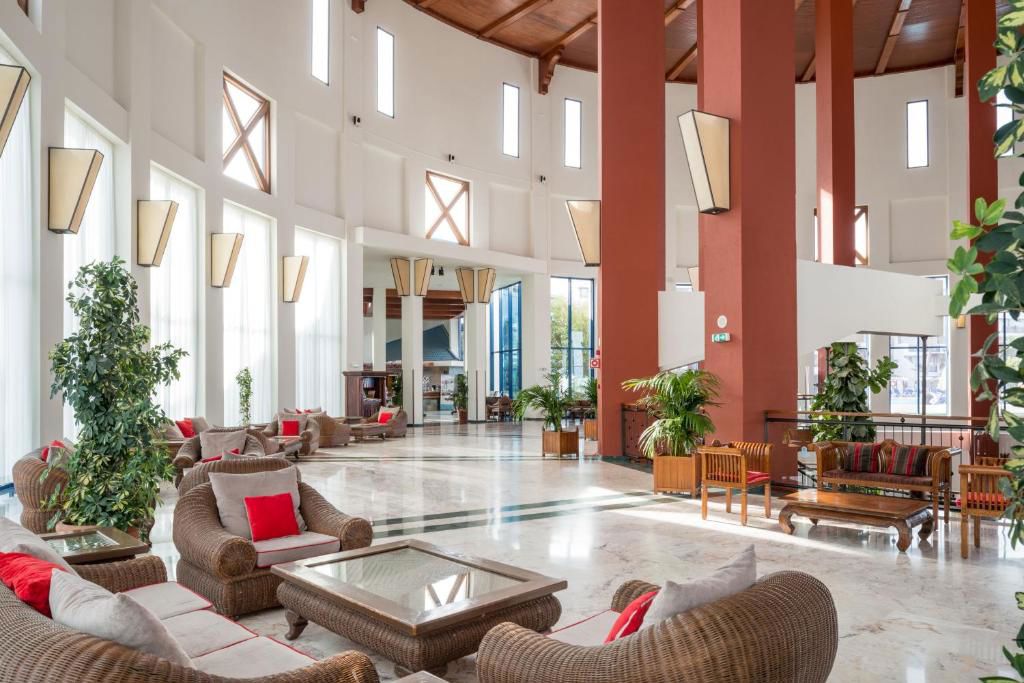 Sandos Papagayo Hotel