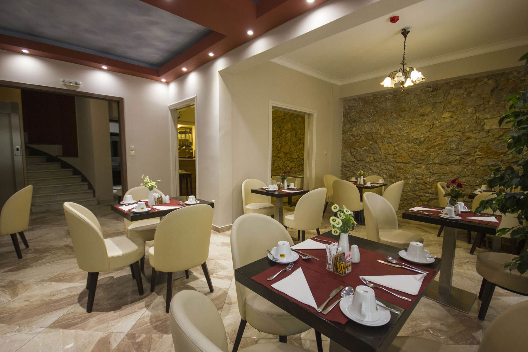 Ambrosia Hotel & Suites, Athene