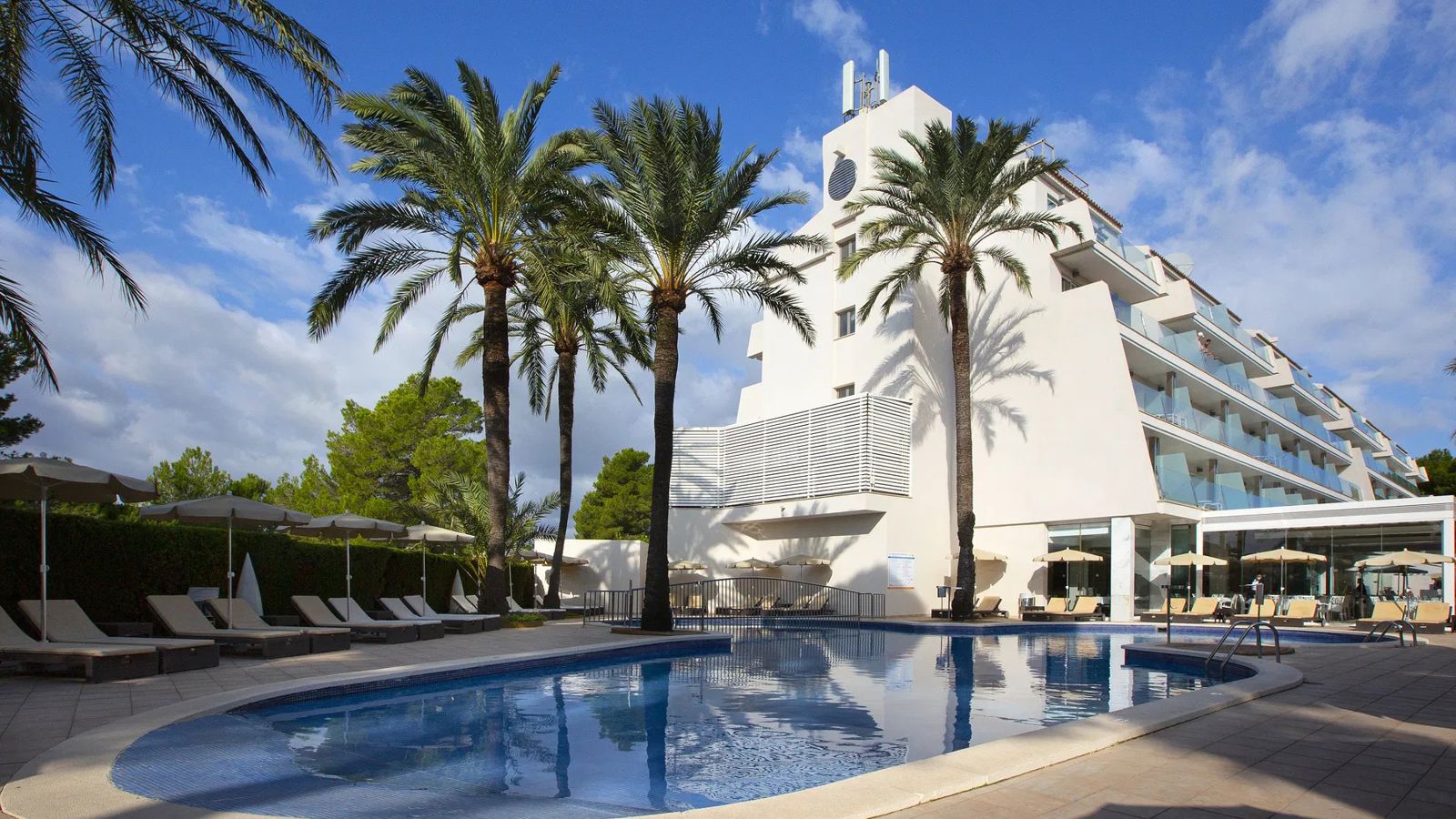 Mar Hotels Playa de Muro Suites