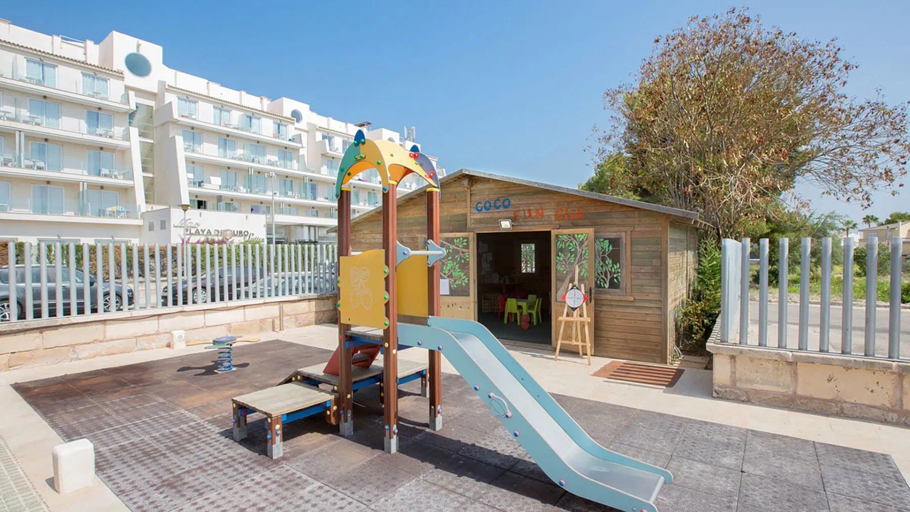 Mar Hotels Playa de Muro Suites