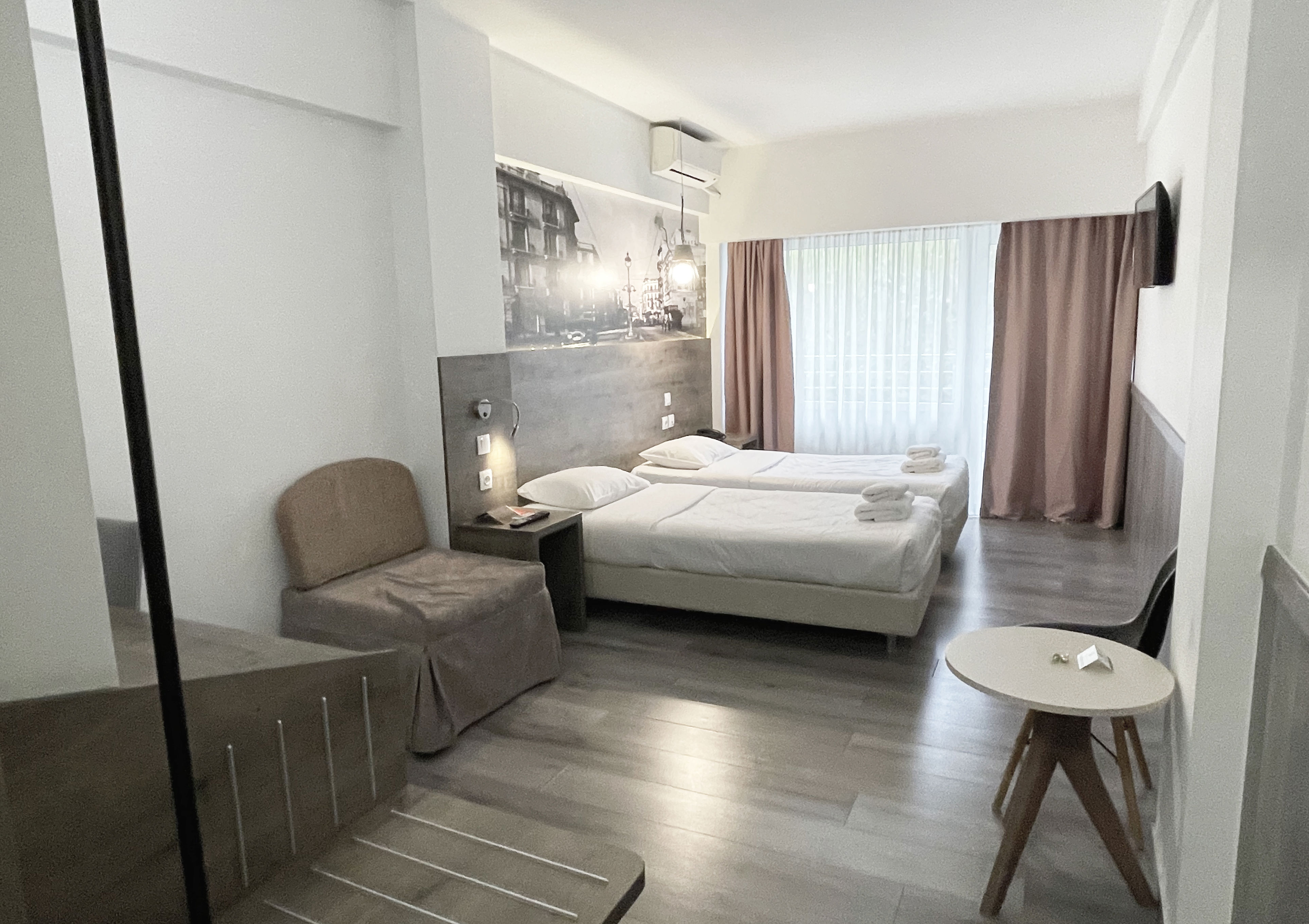 Metropolitan Hotel