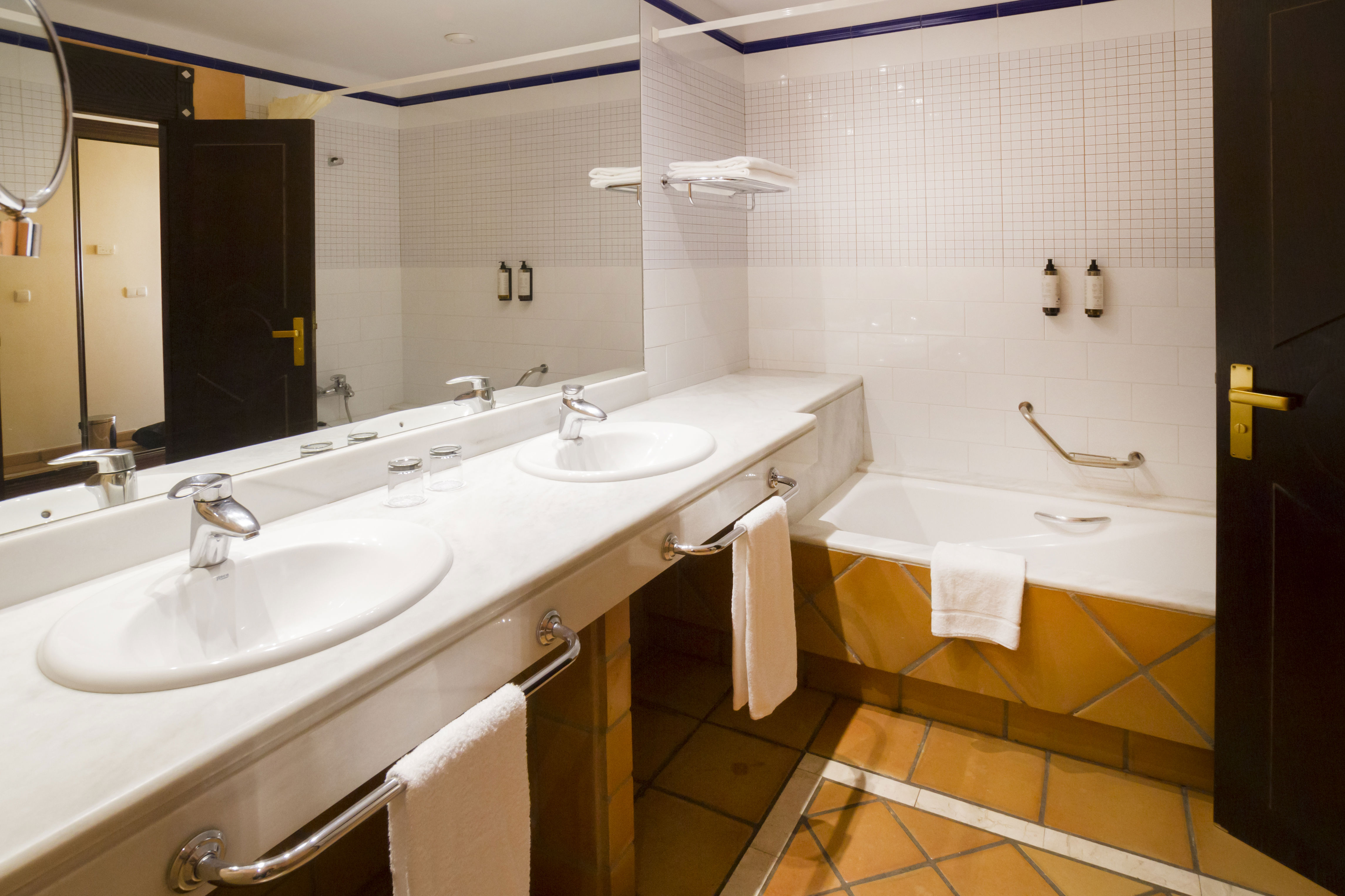 Ibersol Almunecar Beach & Spa