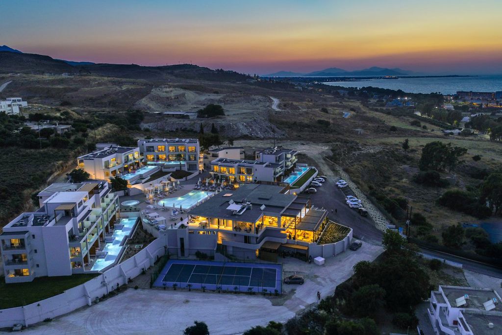 Harmony Crest Resort & Spa