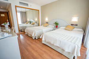 Fly & Go Gran Hotel Costa del Sol