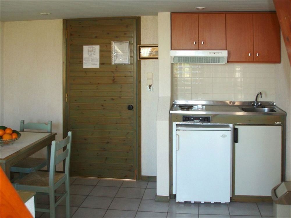 Lycasti Maisonettes