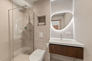 Woonvoorbeeld 3-kamerappartement Type 1, zwembadzicht