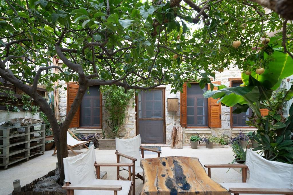 Lemon Garden Residence