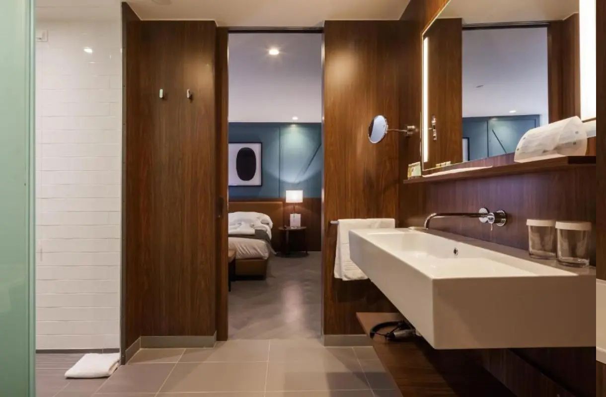 Vincci Porto Hotel