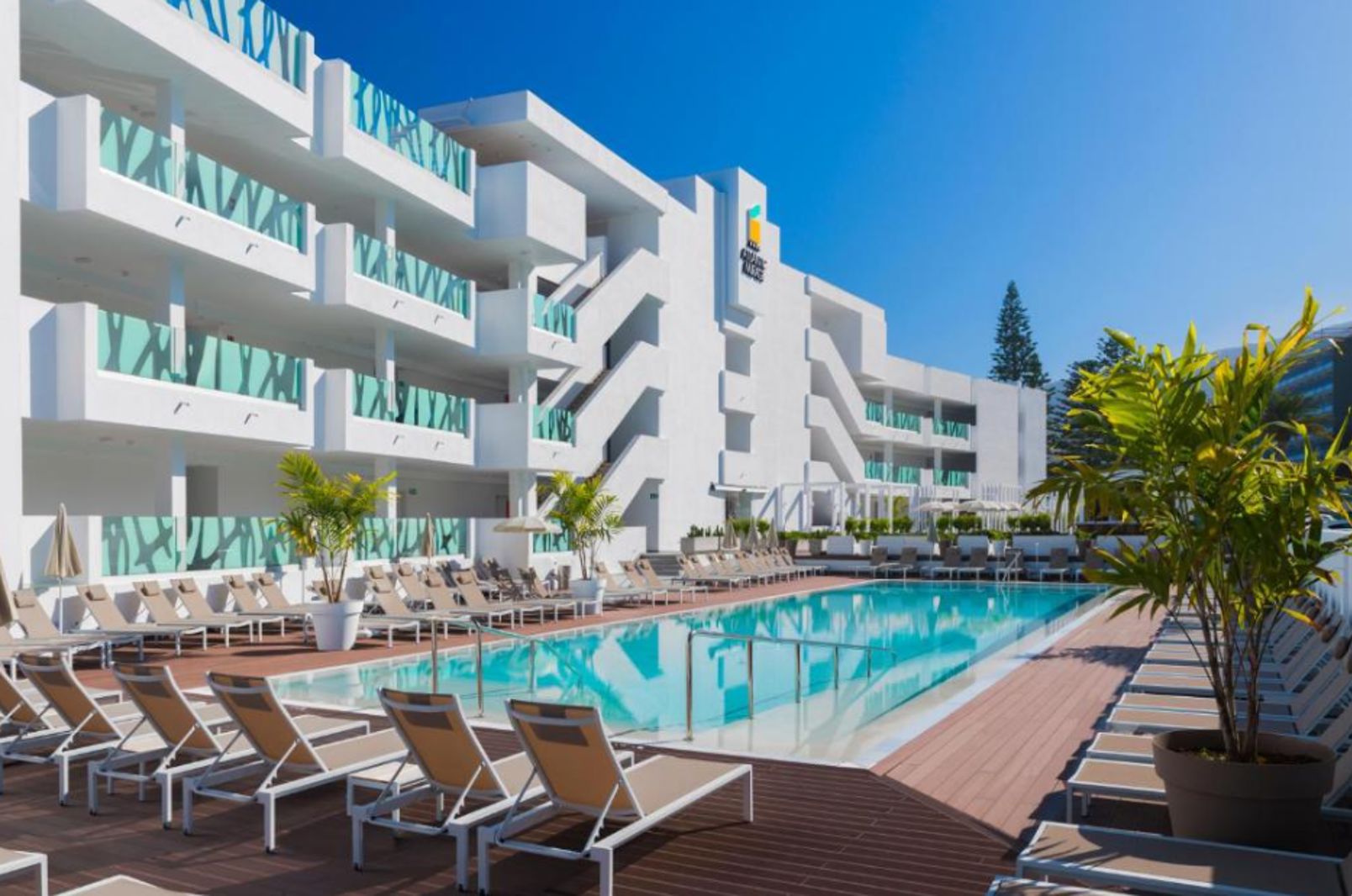 Atlantic Mirage Suites & Spa