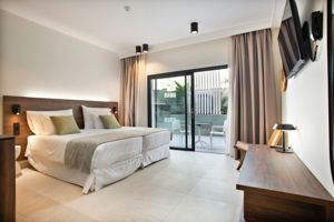 Woonvoorbeeld Duplex Suite Swimup met Prive Terras