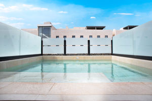 Woonvoorbeeld Duplex Suite Swimup met Prive Terras