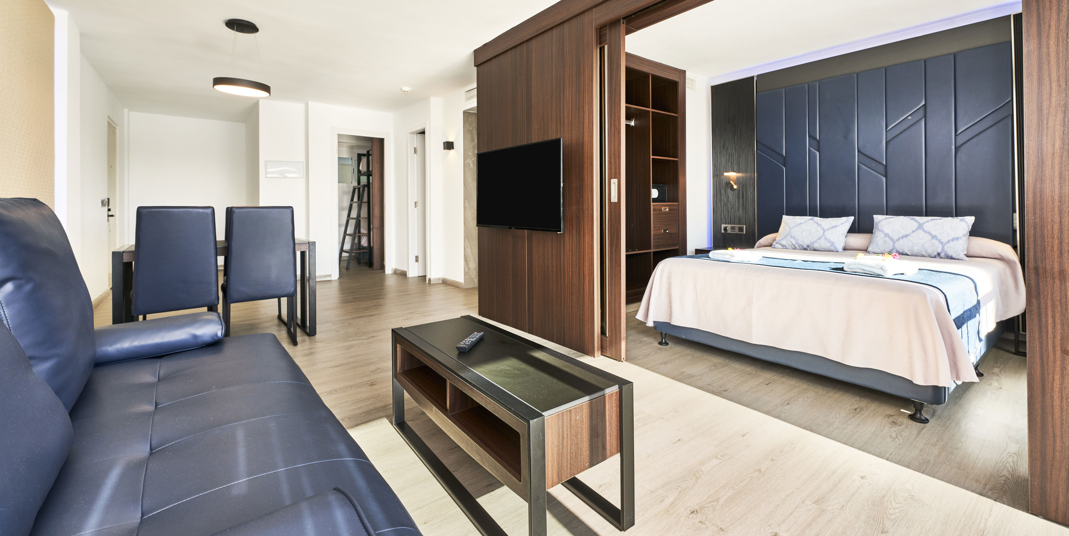 FEDRA apartments by Bellevue Club