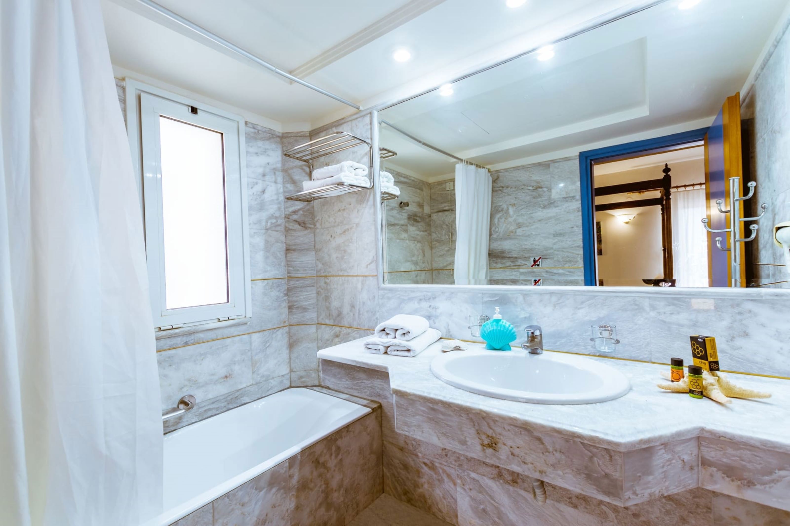 Anais Collection Hotels & Suites