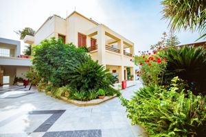 Fly & Go Anais Collection Hotels & Suites