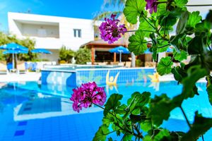 Fly & Go Anais Collection Hotels & Suites