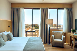 Zeus Thessaloniki Lazart