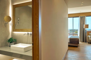 Zeus Thessaloniki Lazart