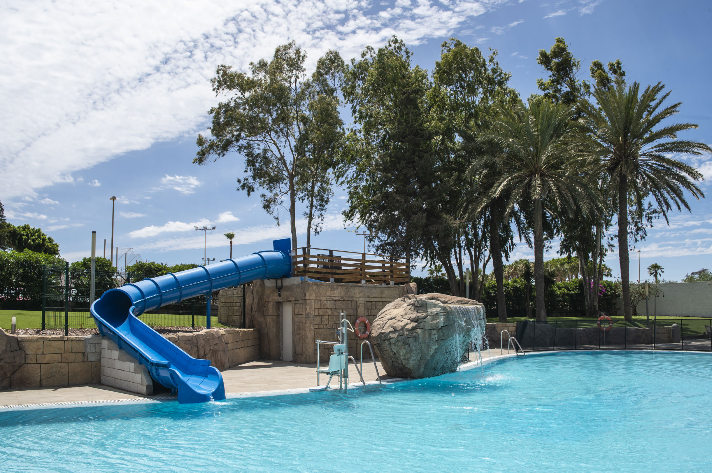 Roquetas el Palmeral by P&V