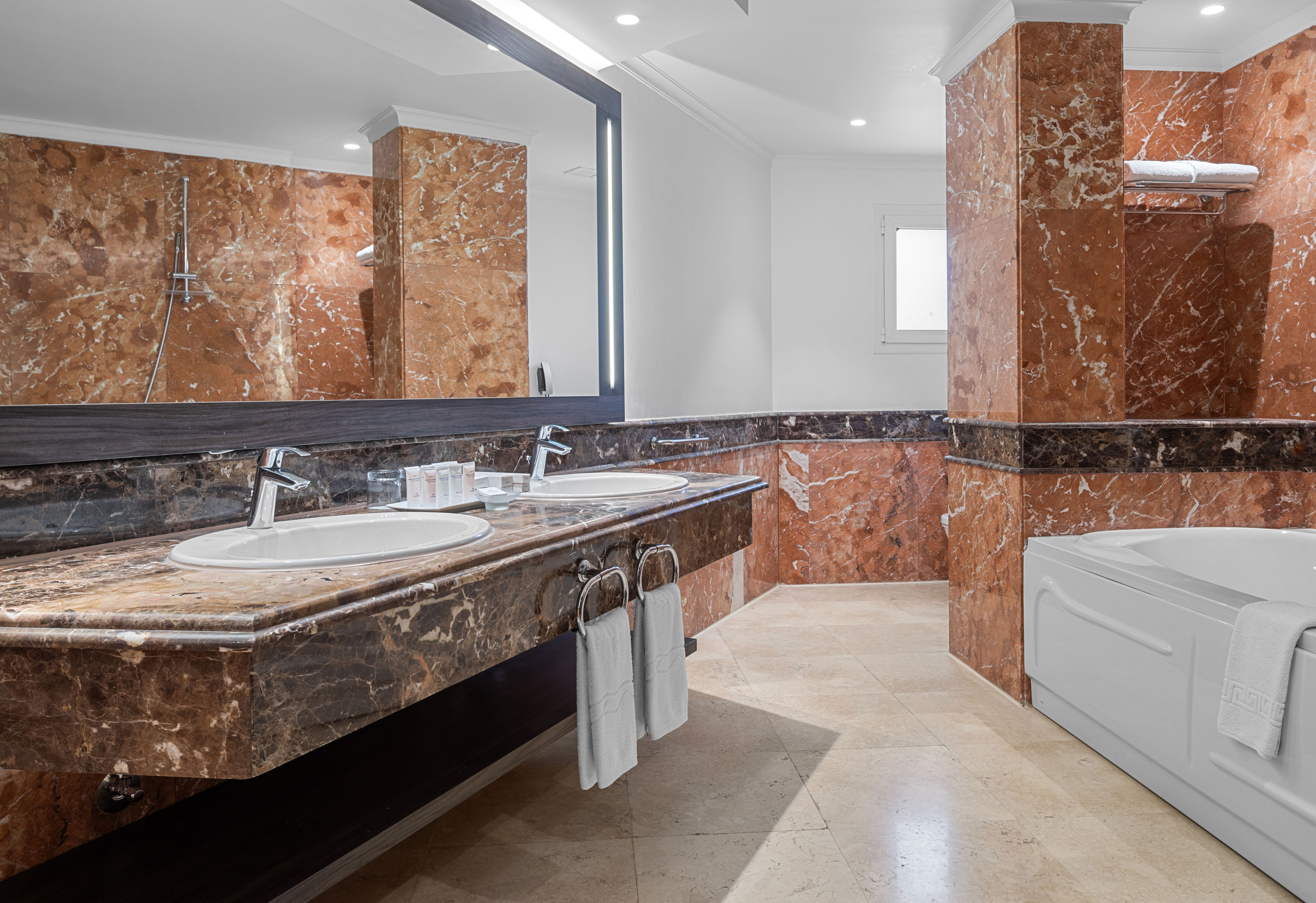 Pickalbatros Luxury Suites Resort