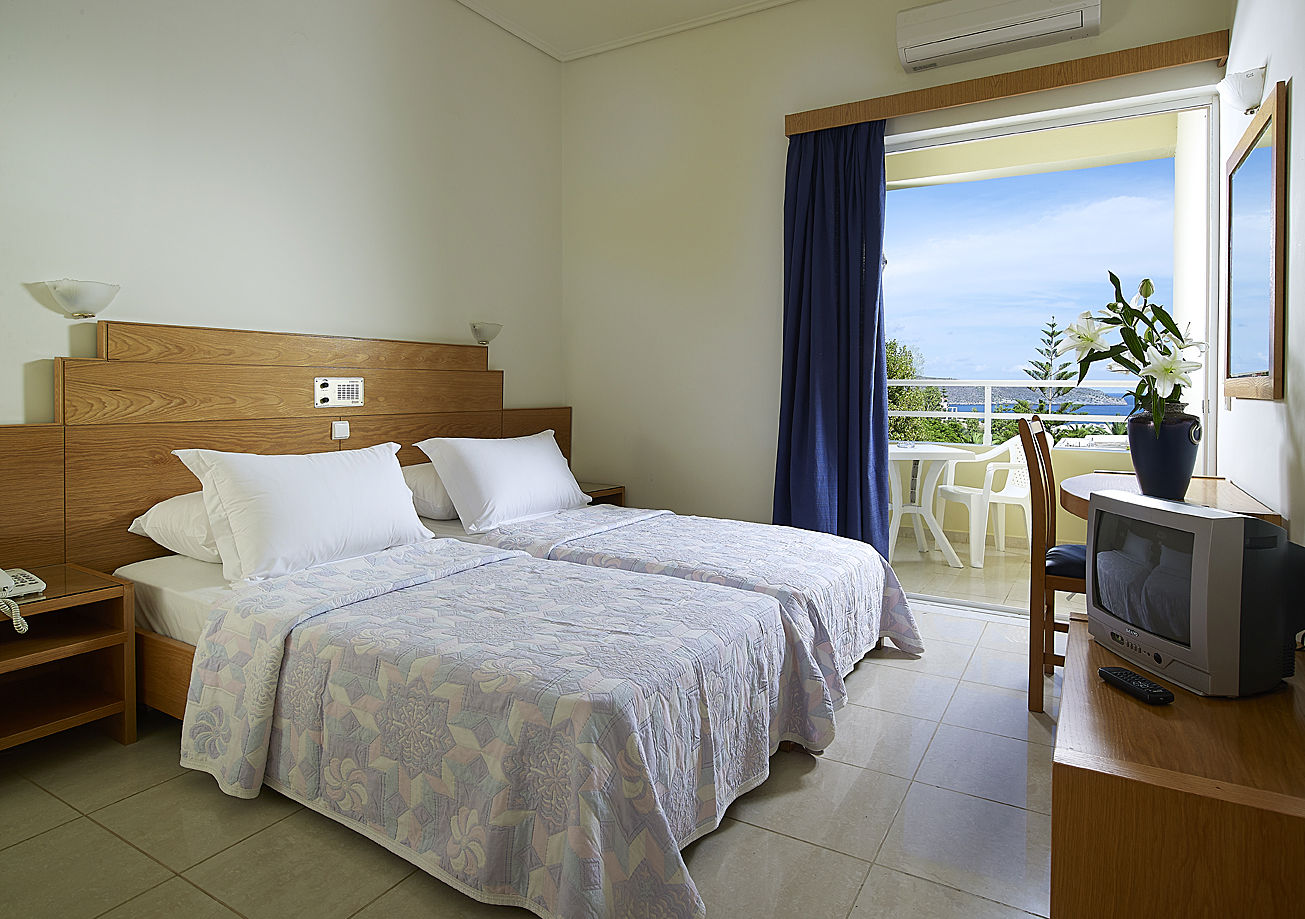 Fly & Go Eleftheria Hotel