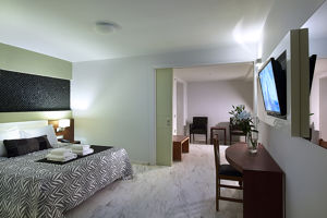 Fly & Go Eleftheria Hotel