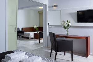 Fly & Go Eleftheria Hotel