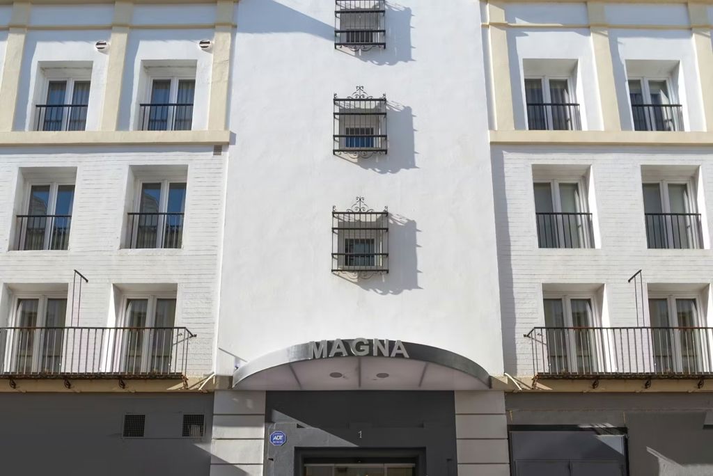 Magna Sevilla Apartamentos foto 2