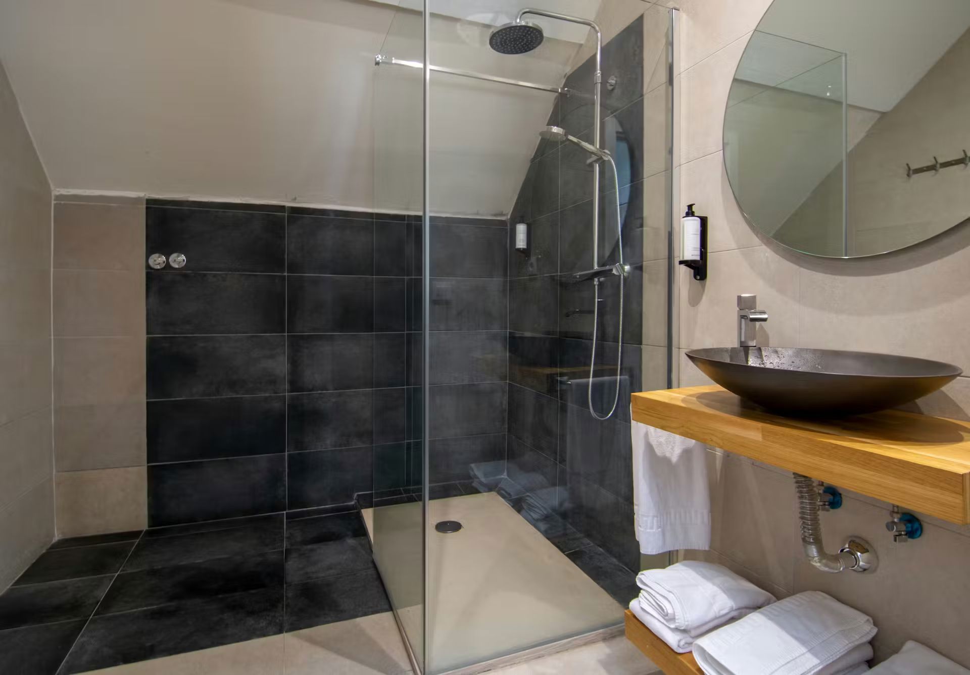 Magna Sevilla Apartamentos