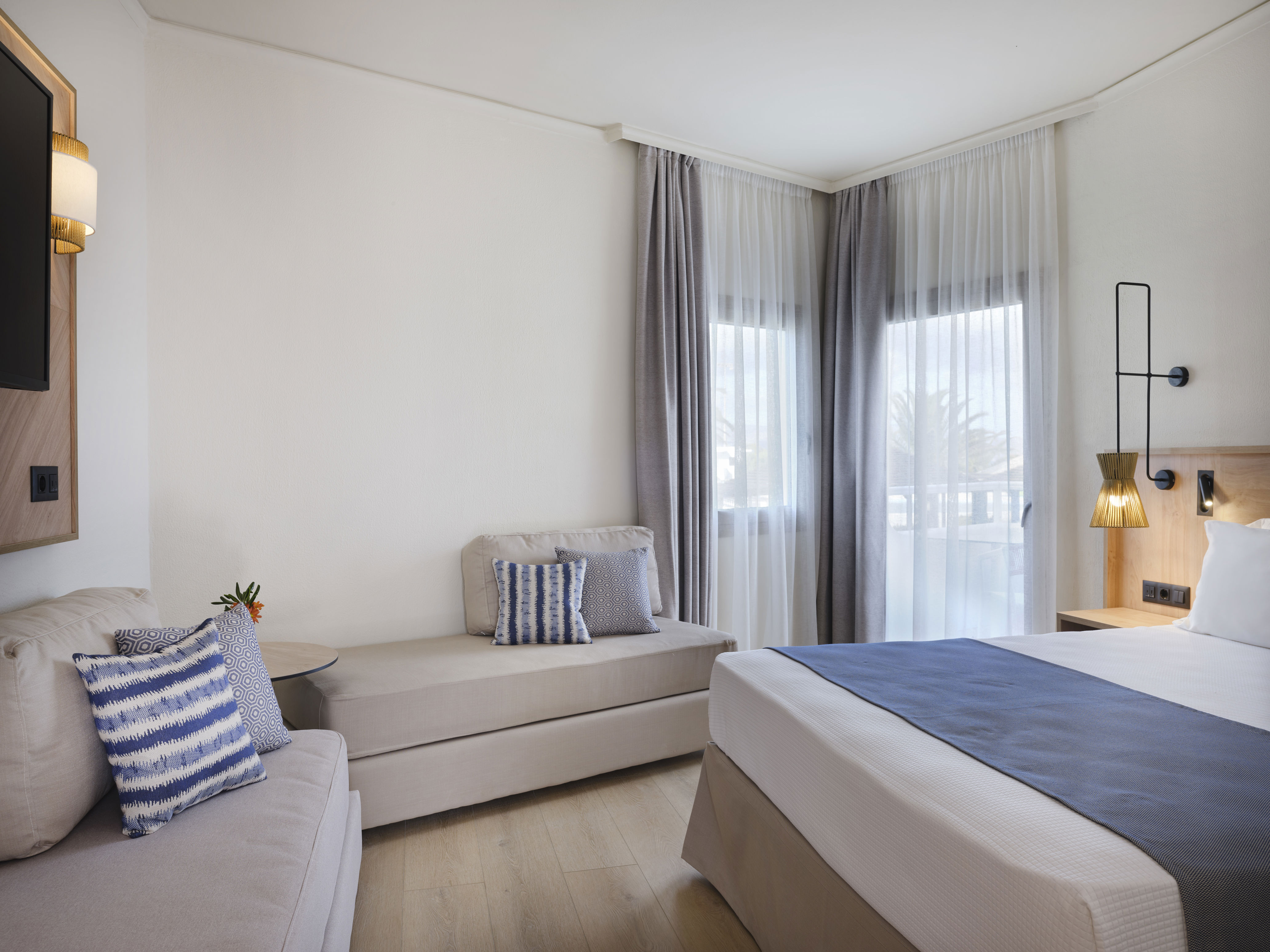 Atlantica Ocean Beach Resort