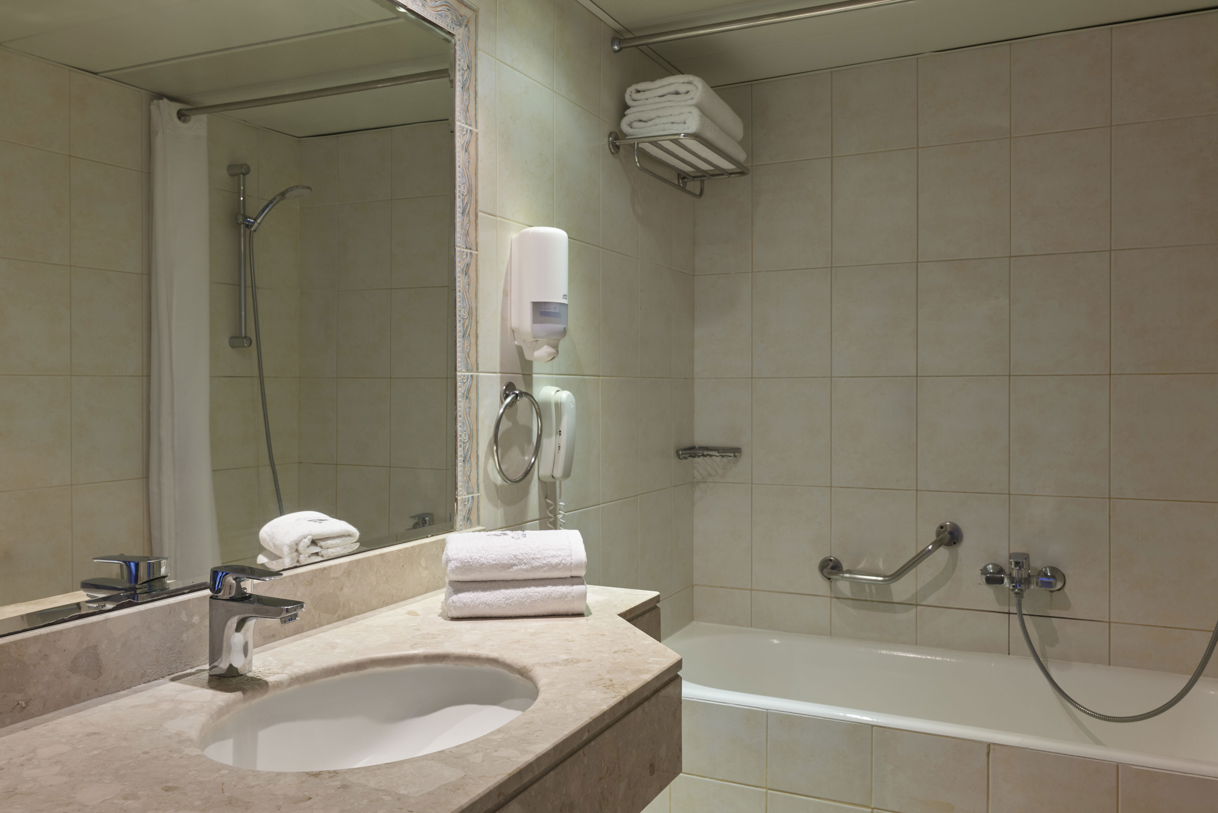 Atlantica Princess Hotel