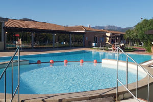 Fly & Go Club Hotel Li Suari