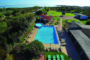 Fly & Go Club Hotel Li Suari