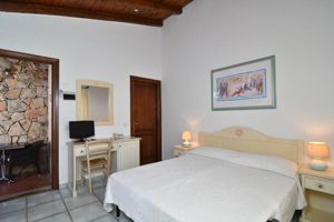 Fly & Go Club Hotel Li Suari
