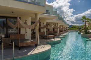 Perla Del Mar Resort