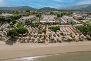 Perla Del Mar Resort