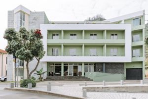 Euro Moniz Hotel