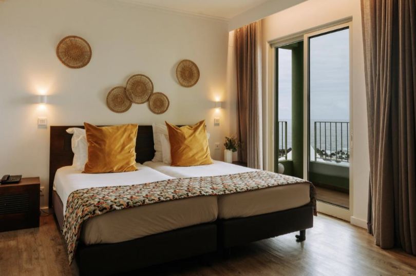 Euro Moniz Hotel