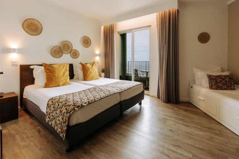 Euro Moniz Hotel