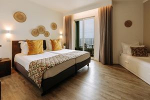 Euro Moniz Hotel