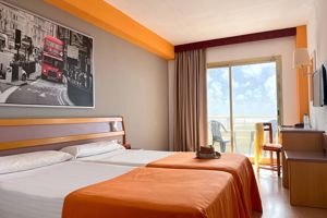 Fly & Go Hotel Mercury by Alegria