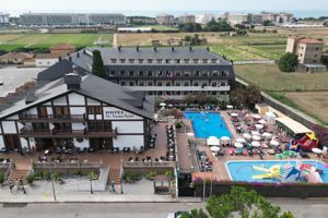 Fly & Go Santa Susanna Resort