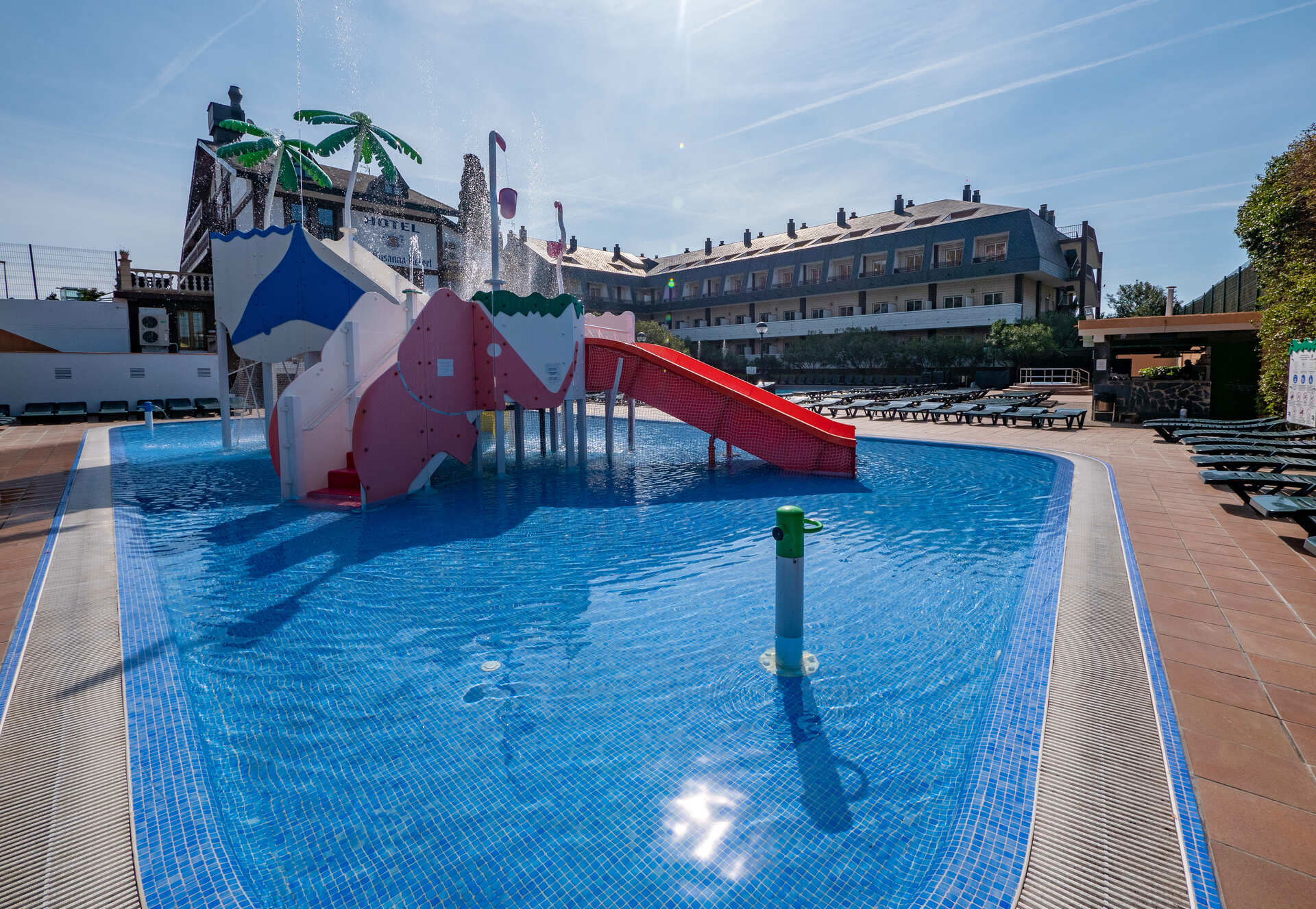 Fly Go Santa Susanna Resort