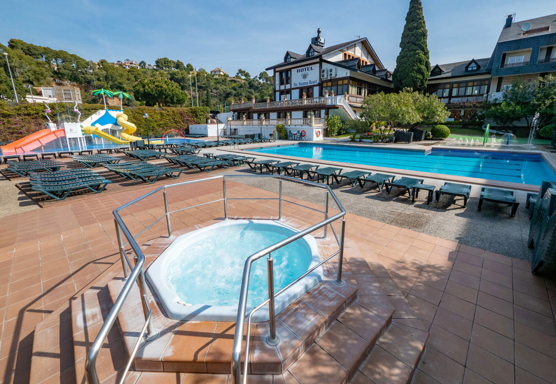 Fly & Go Santa Susanna Resort
