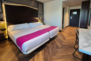 Hotel Vertice Sevilla Aljarafe
