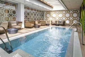 Hotel Catalonia Giralda