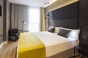 Hotel Catalonia Giralda