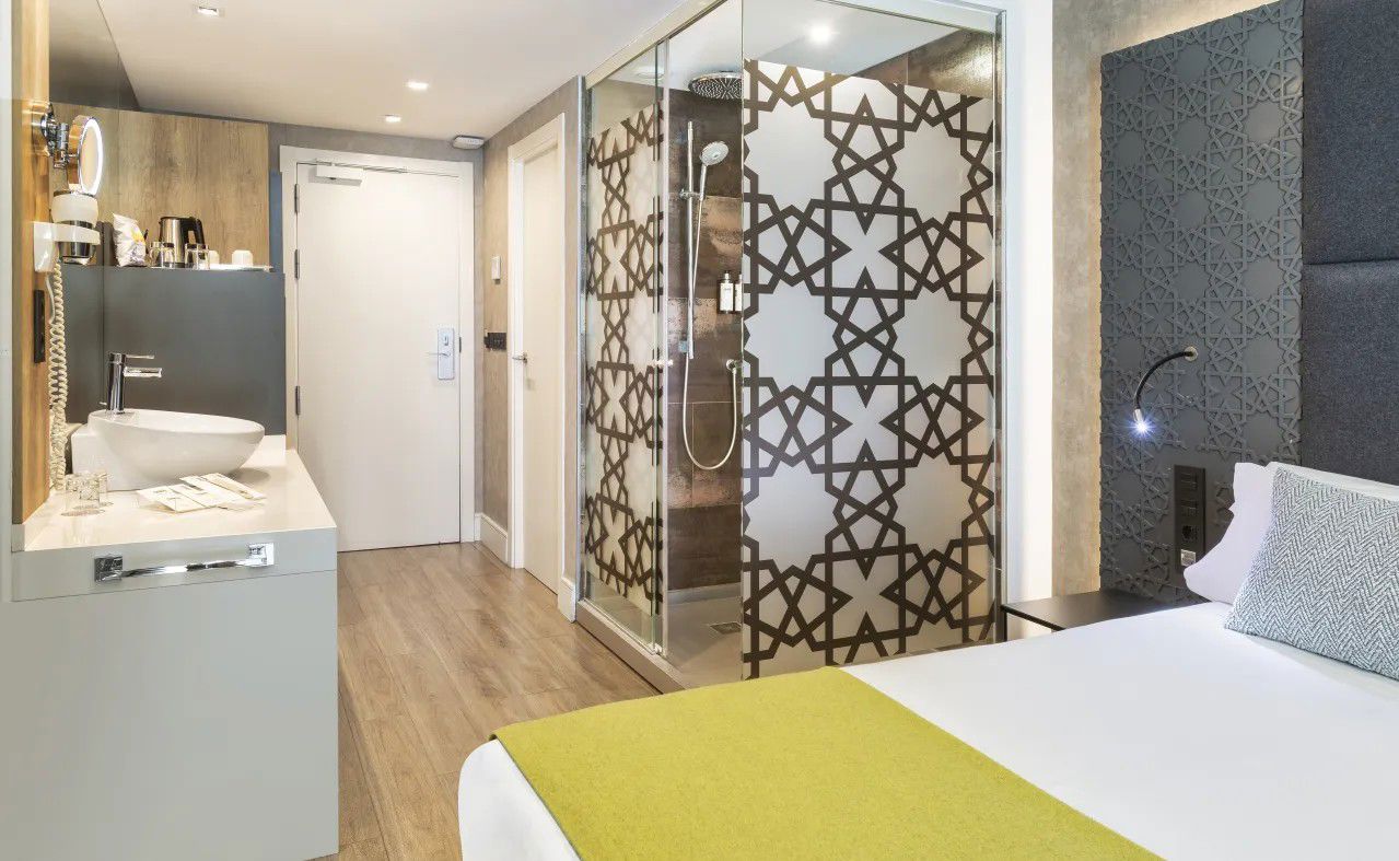 Hotel Catalonia Giralda