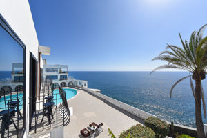 Seaside Suites