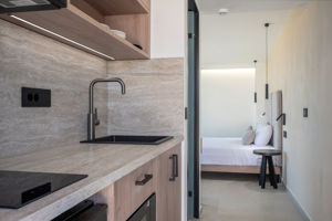 Woonvoorbeeld suite met whirlpool bovenverdieping