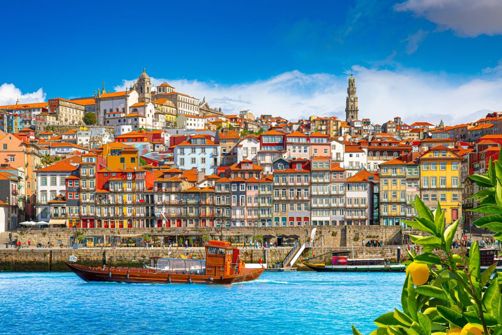Fly & Drive Landmarks of Portugal 4*
